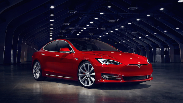 Tesla Model S 100D 加速破百纪录，让超跑们失色！