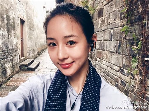 姐妹情深！张钧甯切了两年男友　范冰冰“我陪妳”超暖