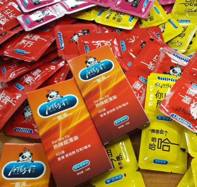 见妻包包一堆“保险套”　夫呛离婚真相是…